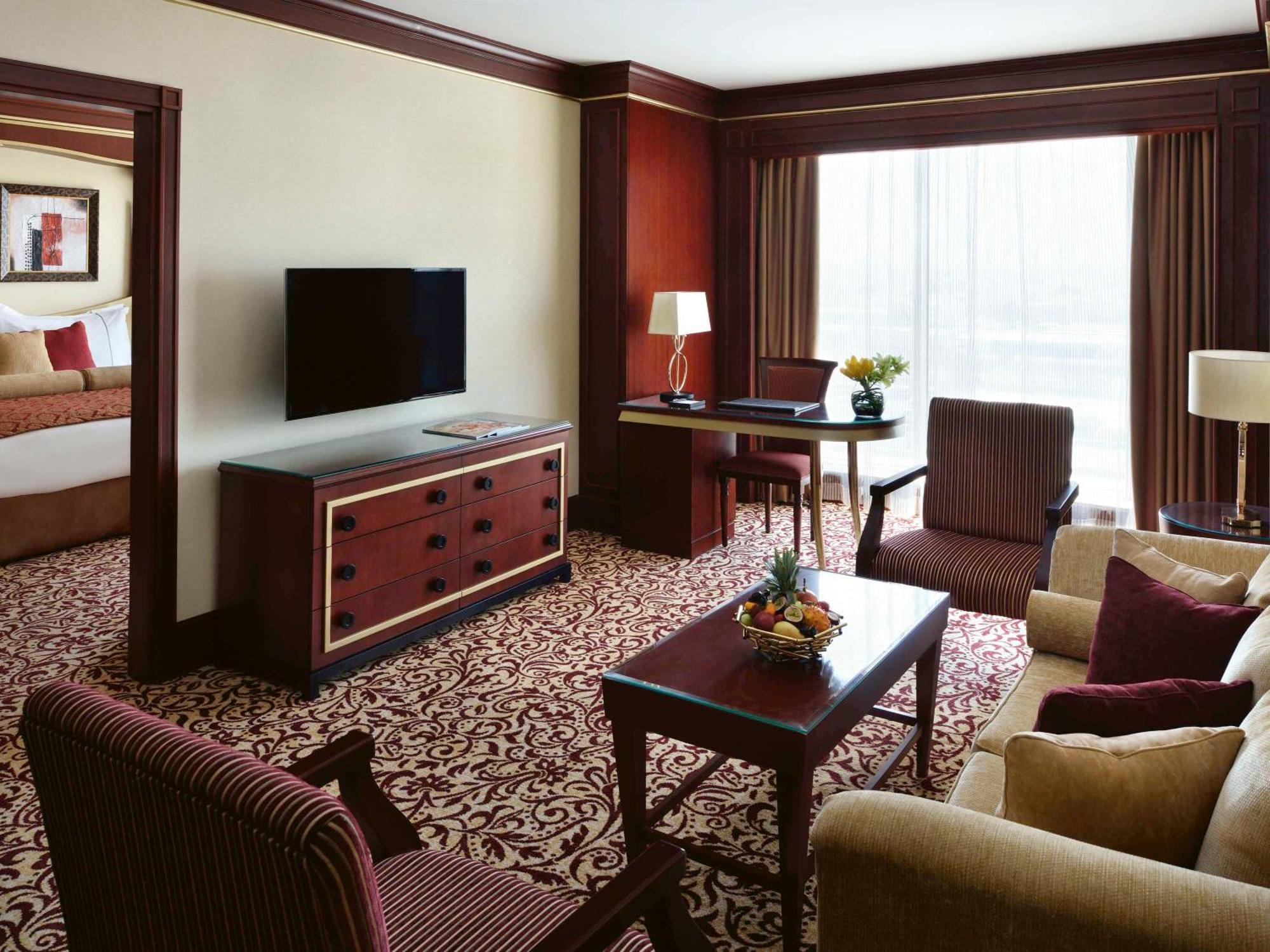 Moevenpick Hotel City Star Jeddah Ngoại thất bức ảnh A suite at the Ritz-Carlton, Dubai