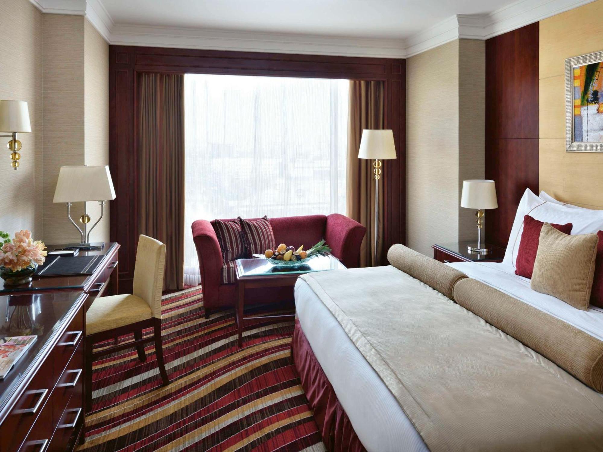 Moevenpick Hotel City Star Jeddah Ngoại thất bức ảnh A room at the InterContinental Hotel, Khartoum