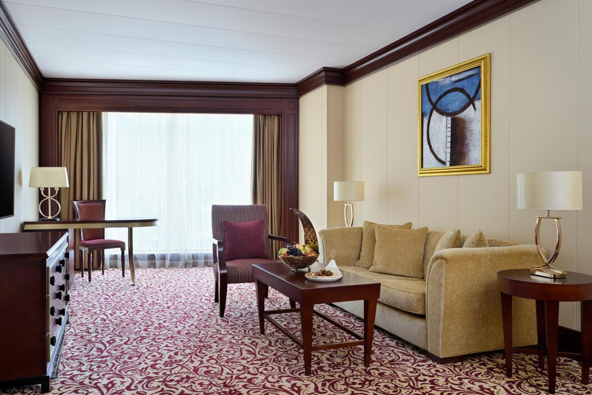 Moevenpick Hotel City Star Jeddah Ngoại thất bức ảnh A suite at the hotel
